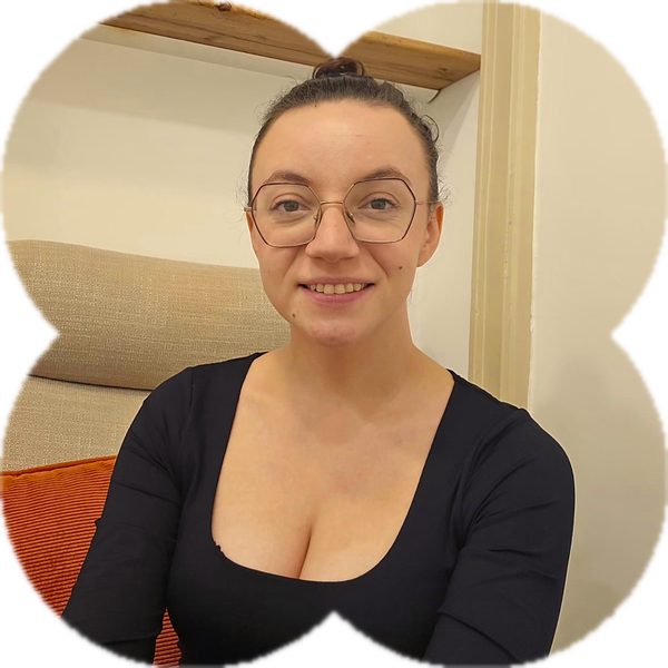 Débraline, intervenante massage et instant douceur